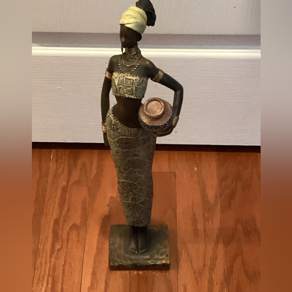 Decorative African Woman Figurine Sculpture in Bronze and Cream